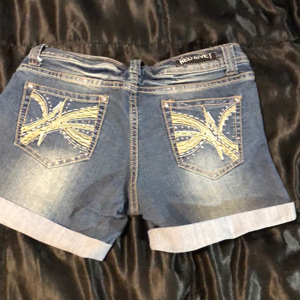 Red Rivet Shorts - Picture 5 of 7